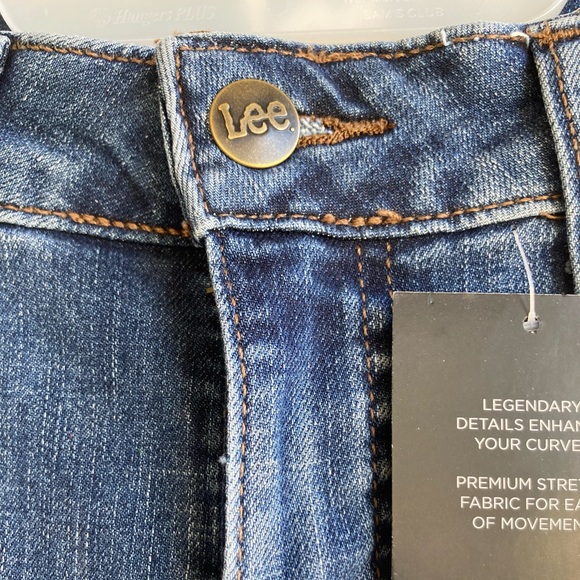 NWT Lee Women's Midrise Capri - Picture 5 of 11